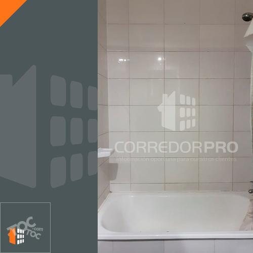 Departamento Con 2d + 2b, Terraza, Estacionamiento Y Bodega. Cercano A Metro Moneda Y Toesca.