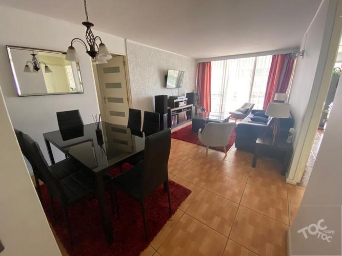 Amplio departamento en Tomas Moro, Las Condes