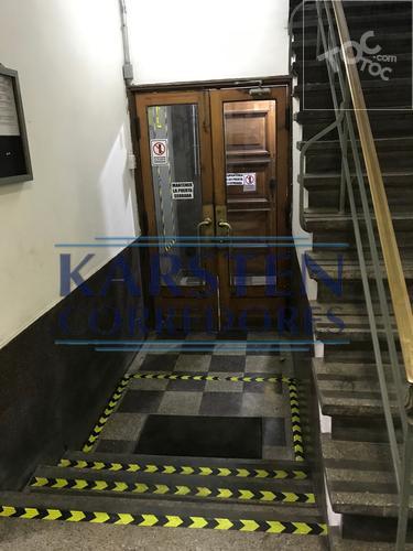 ARRIENDO DEPARTAMENTO DE 1D 1B EN UN PISO 6 A DOS CUADRAS DEL METRO ESTACIÓN SANTA LUCIA EN SANTIAGO CENTRO