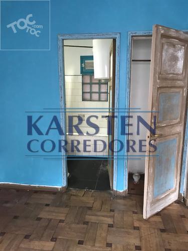 ARRIENDO DEPARTAMENTO DE 1D 1B EN UN PISO 6 A DOS CUADRAS DEL METRO ESTACIÓN SANTA LUCIA EN SANTIAGO CENTRO