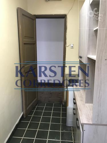 ARRIENDO DEPARTAMENTO DE 1D 1B EN UN PISO 6 A DOS CUADRAS DEL METRO ESTACIÓN SANTA LUCIA EN SANTIAGO CENTRO
