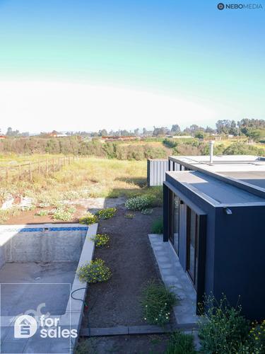 SE VENDE HERMOSA CASA CON VISTA AL MAR