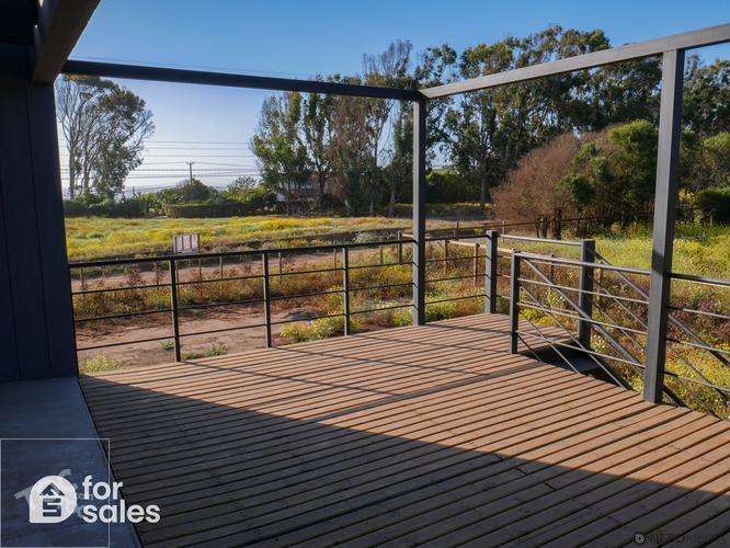 SE VENDE HERMOSA CASA CON VISTA AL MAR