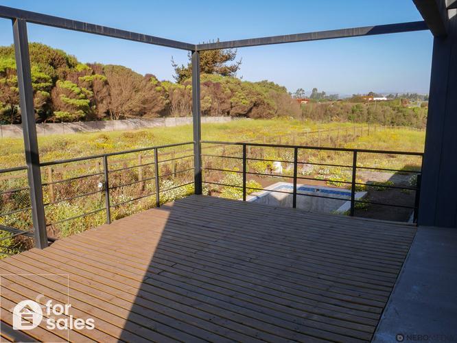 SE VENDE HERMOSA CASA CON VISTA AL MAR