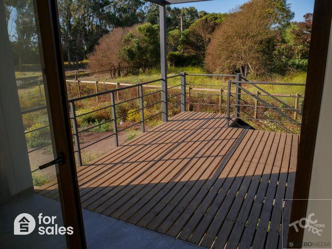 SE VENDE HERMOSA CASA CON VISTA AL MAR