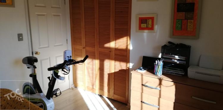 Vendo hermosa casa sólida de un piso, en Concón