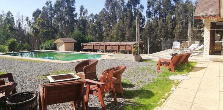 Vendo hermosa casa sólida de un piso, en Concón