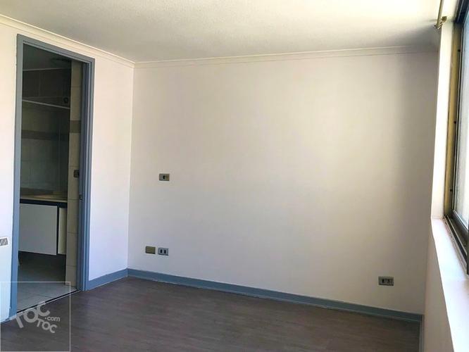 Metro Santa Ana Arriendo Departamento Tipo Estudio 28 M2