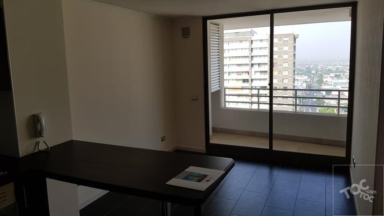 Arriendo depto. 1B 1D 1E casi nuevo, excelente ubicación, salida metro Gruta Lourdes.