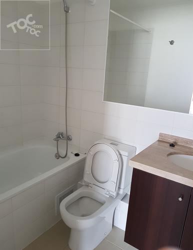 Arriendo depto. 1B 1D 1E casi nuevo, excelente ubicación, salida metro Gruta Lourdes.