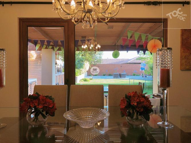 MARAVILLOSA Y AMPLIA CASA EN VENTA – CONDOMINIO LA FUENTE – COLINA, CHICUREO