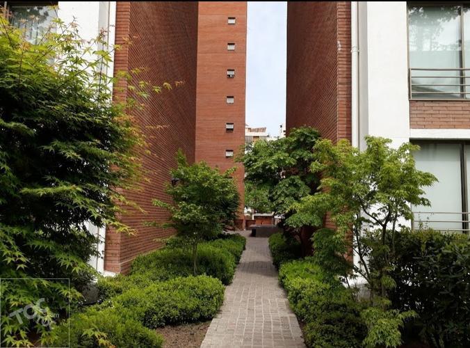 Fray Montalva 102, Las Condes