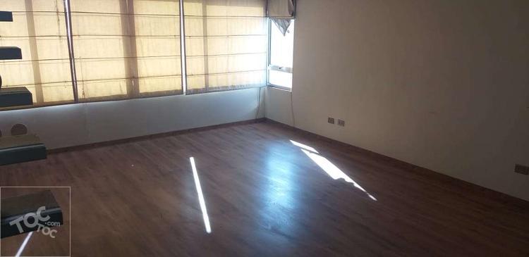 Departamento tipo loft de 3 pisos