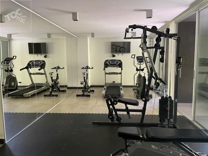 Piacenza 1137, Las Condes