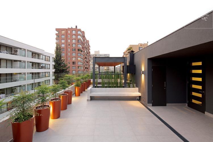 Piacenza 1137, Las Condes