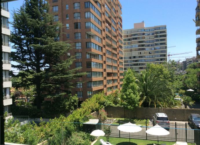 Piacenza 1137, Las Condes