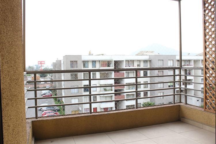 Andrés Marambio, 3D-2B / Conchalí ; con estacionamiento