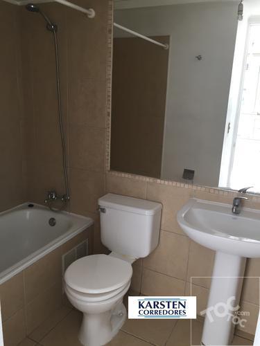 ARRIENDO DEPARTAMENTO EN UN PISO 8 DE 26 M2 APROX. 1D 1B A DOS CUADRAS DEL METRO ESTACIÓN SANTA ANA SALIDA SAN MARTÍN EN SANTIAGO CENTRO