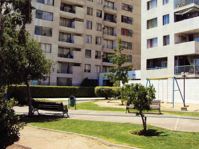 Rupanco 398, esq. Punta Arenas, 7 cuadras metro