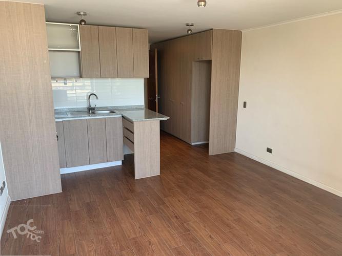 Lindo y moderno home studio cerca del metro