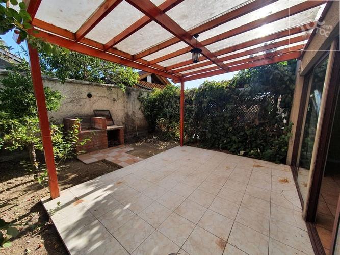 Casa 3er piso en condominio Portal del Parque (4d+2b+1e) Metro Protectora de la Infancia