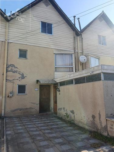 Casa 3er piso en condominio Portal del Parque (4d+2b+1e) Metro Protectora de la Infancia