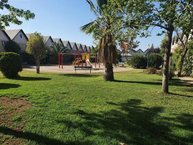 Casa 3er piso en condominio Portal del Parque (4d+2b+1e) Metro Protectora de la Infancia
