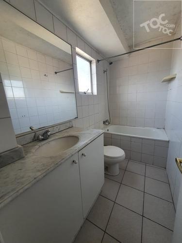 Casa 3er piso en condominio Portal del Parque (4d+2b+1e) Metro Protectora de la Infancia
