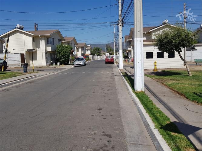 (RBR) 21 de Mayo 4639 - condominio Veracruz - Las Amapolas - La Cruz