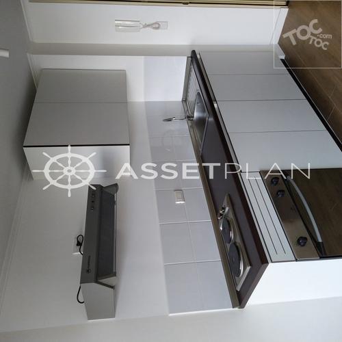 Buzo Sobenes 4650, Condominio Gran Estacion