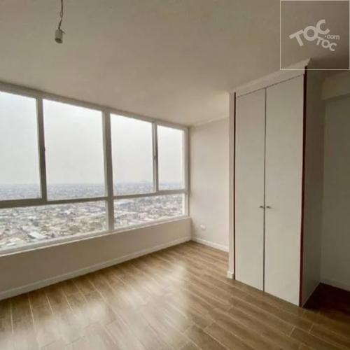 Buzo Sobenes 4650, Condominio Gran Estacion
