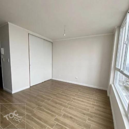 Buzo Sobenes 4650, Condominio Gran Estacion