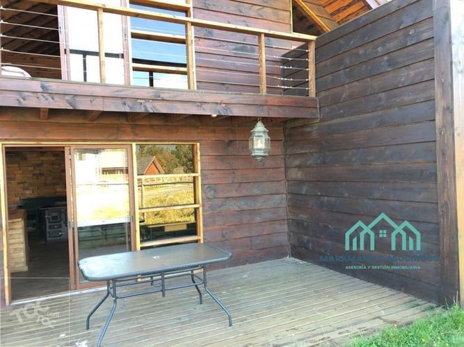 ESTILOSA CASA GALPON EN CONDOMINIO PRIVADO PUCON