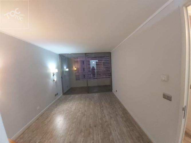 DEPARTAMENTO EXCELENTE UBICACIÓN EN LA GLORIA 34