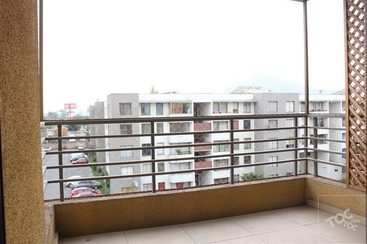 Andrés Marambio, 3D-2B / Conchalí ; con estacionamiento