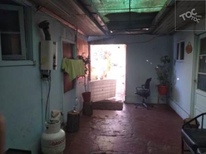 Casa de 7D 3B, con 500m2 de Terreno de uso mixto en la Comuna de San Joaquin