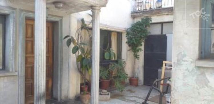 Casa de 3 Pisos con 7D 3B, ubicada en Piramide con Santa Rosa, San Joaquin