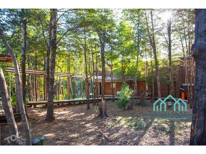 Espectacular casa inmersa en el bosque en el exclusivo Condominio Kawelluco