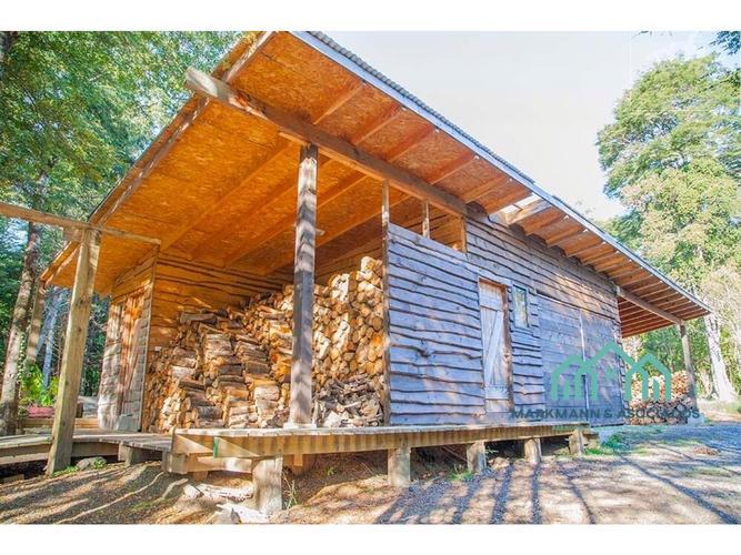Espectacular casa inmersa en el bosque en el exclusivo Condominio Kawelluco