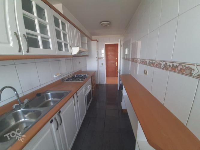 Amplio departamento en 2 Hab 2 Baños con est y bod, Carmen 77, Santiago Centro
