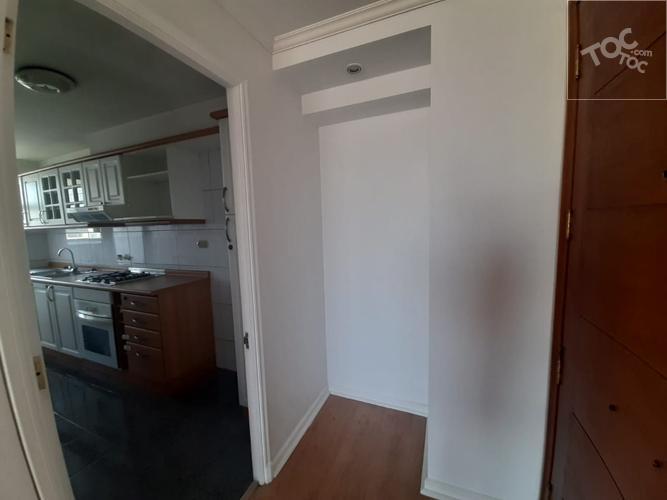Amplio departamento en 2 Hab 2 Baños con est y bod, Carmen 77, Santiago Centro