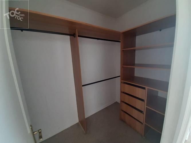 Amplio departamento en 2 Hab 2 Baños con est y bod, Carmen 77, Santiago Centro