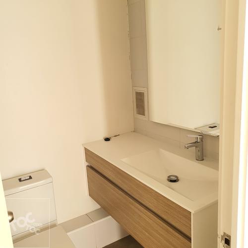 ¡Oportunidad en Santiago Centro! Depto. en Arriendo en calle San Isidro, 2D/2B + Estacionamiento y Bodega (Metro Parque Almagro, Metro Av. Matta)