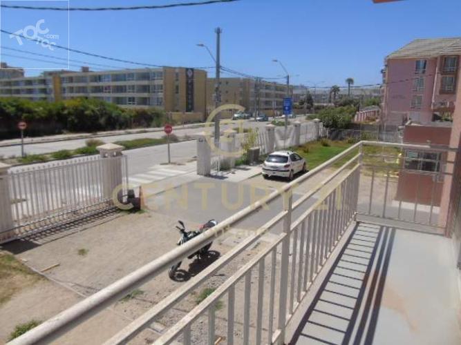 Avenida Pacifico 3526, Edificio Bretaña
