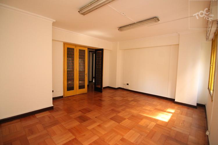 Venta Departamento 5 Dormitorios Rafael Cañas Providencia