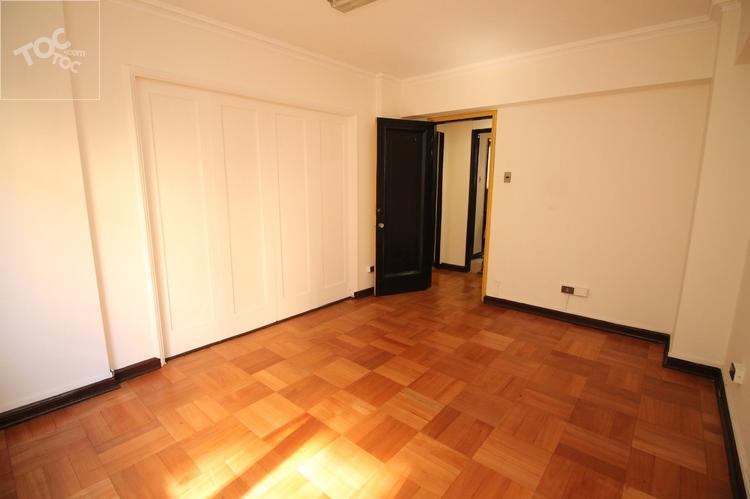 Venta Departamento 5 Dormitorios Rafael Cañas Providencia