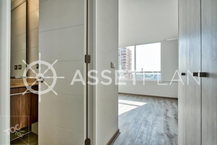 Ventura Blanco Viel 1377 (+ Estacionamiento /+ Bodega), Condominio Activa Blanco Viel