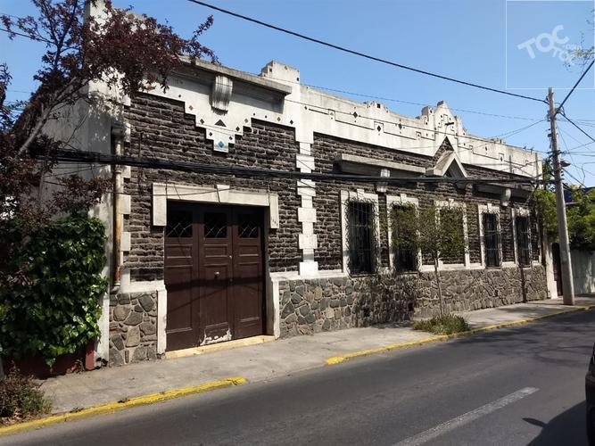 Simón bolívar con Av. Manuel Montt