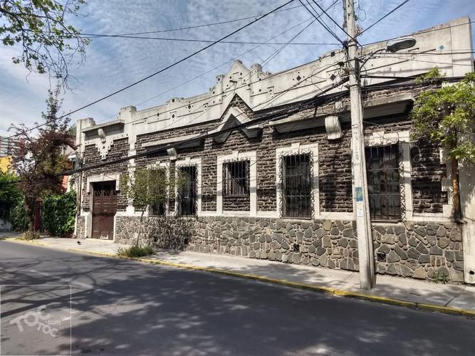 Simón bolívar con Av. Manuel Montt