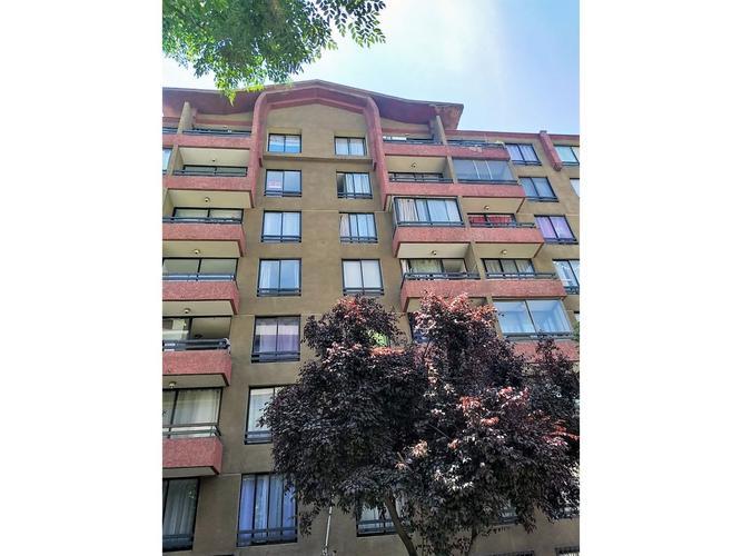 REBAJADO: SE VENDE DEPARTAMENTO IMPECABLE EN SANTIAGO CENTRO (1D- 1B -TERRAZA)